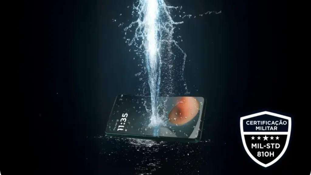 O Moto G86 tem um design resistente, com certificação militar.